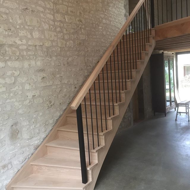 REGIS BERTHELOT Fabricant Escaliers Longue Jumelles 74945541 1258254284359040 2284583625305381231 N 1